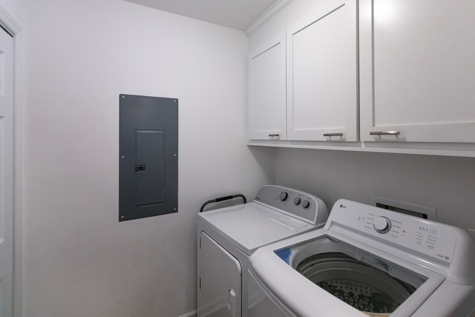 Laundry Room - 1035 Spring Forest Rd