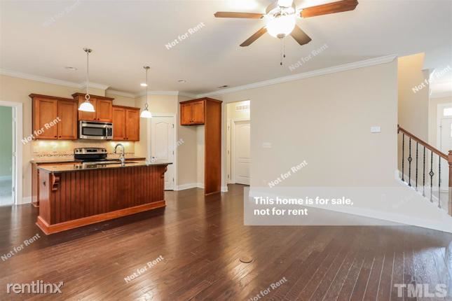 Building Photo - 4 br, 3 bath House - 833 Varina Lane