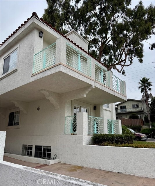 Building Photo - 908 Carnelian St