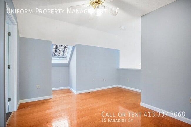 Building Photo - 15 Paradise St