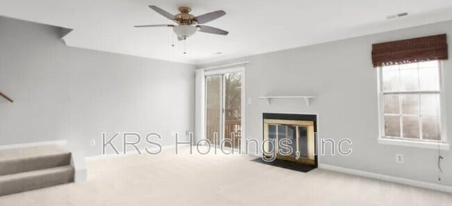 Building Photo - 4232 Stockbridge Dr