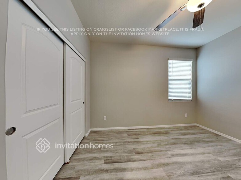 Building Photo - 31040 W Whitton Ave