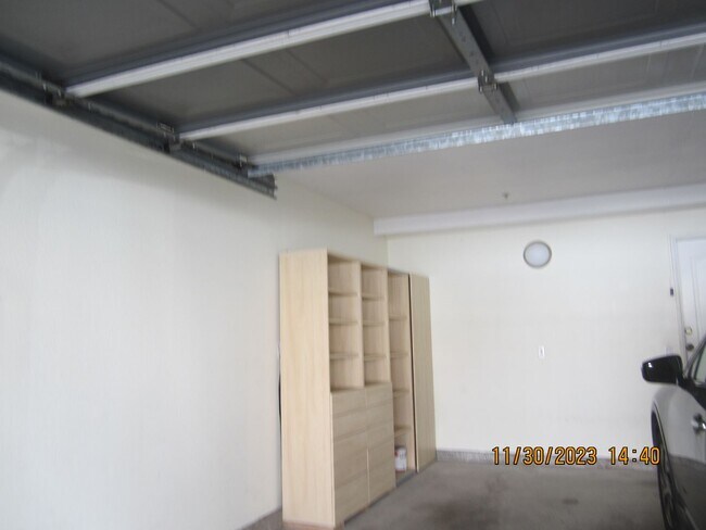 Building Photo - SPACIOUS PLACENTIA TOWNHOME