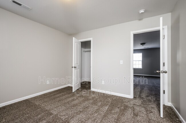 Building Photo - 101 Homeplace Dr