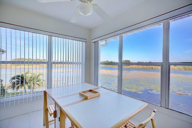 Building Photo - 504 Chelsee Way