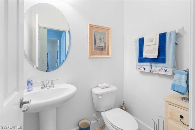 Building Photo - 8095 Piedmont Dr