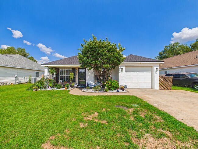 Building Photo - 117 Millbrook Dr
