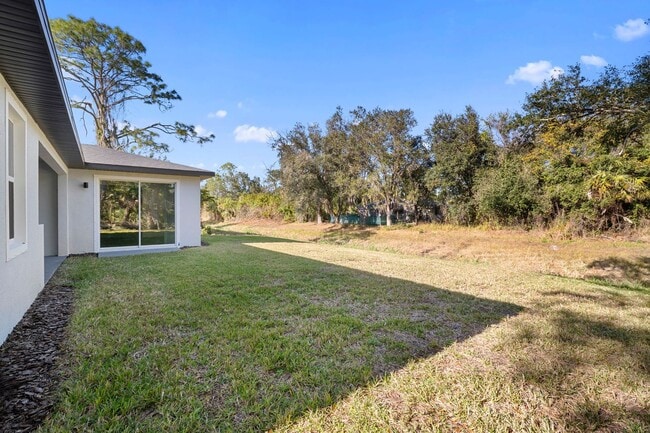 Building Photo - Luxury New construction 3 bedroom 2 baths located in North Port