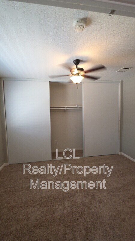 Building Photo - 29940 Evans Rd