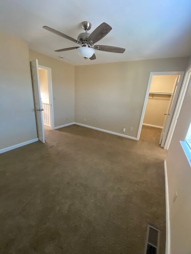 Building Photo - 2 Primary Bedrooms - Close to Travis Air Base - with No Rear Neighbors!