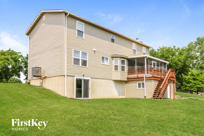Building Photo - 14345 River Oaks Ct