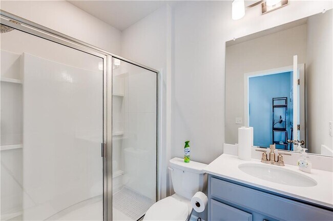 Building Photo - 1634 Halbrook Pl SW