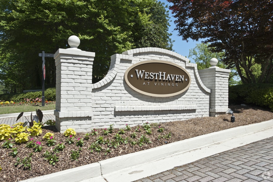 Building Photo - WestHaven At Vinings
