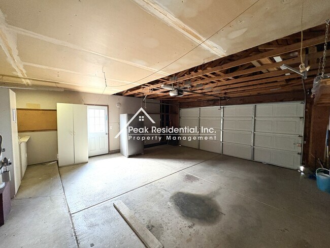 Building Photo - 11037 Mammoth River Ct