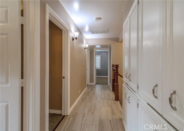 Building Photo - 1208 N Earl Cir