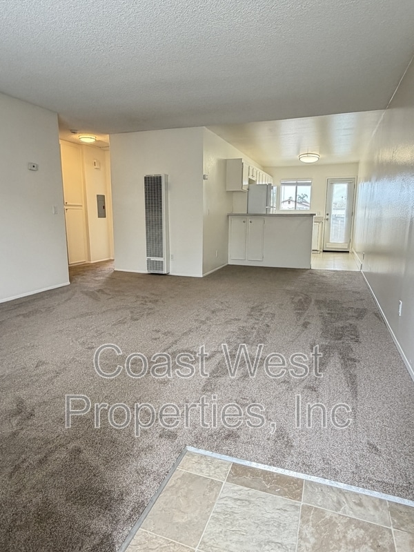Building Photo - 495 Chestnut Ave