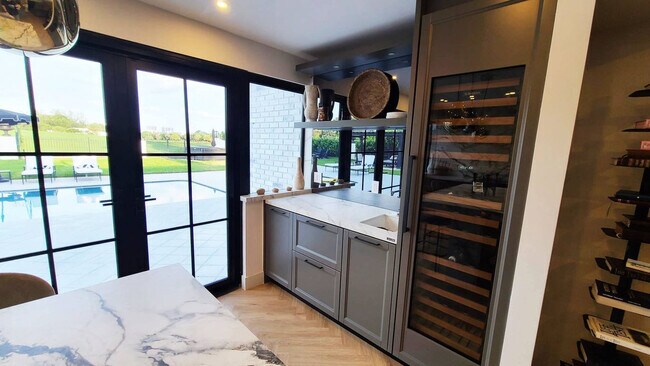 Building Photo - 4312 NE 22nd Ave