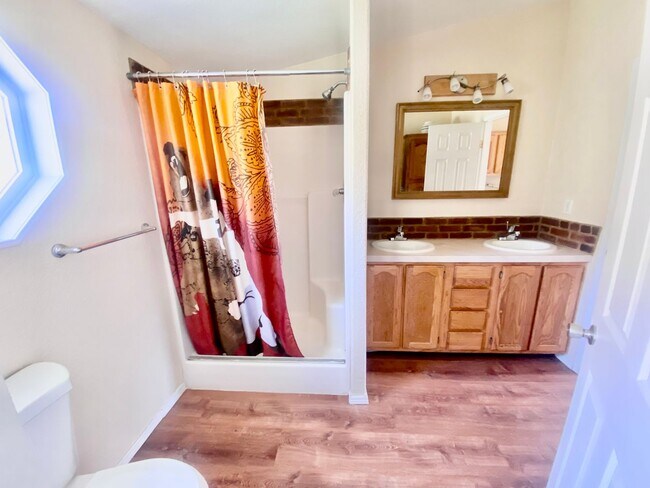 Building Photo - Serene, beautiful home in the Lower Blanco area of Pagosa!!