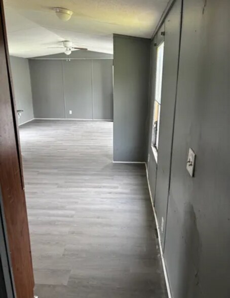 Building Photo - 119 Lee Dr SE