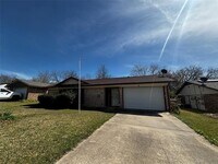 Building Photo - 318 Utah St