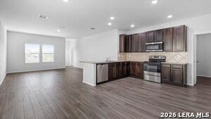 Building Photo - 200 Antelope Vly