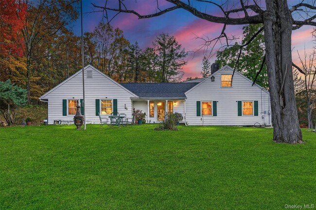 Primary Photo - 108 Circle Dr