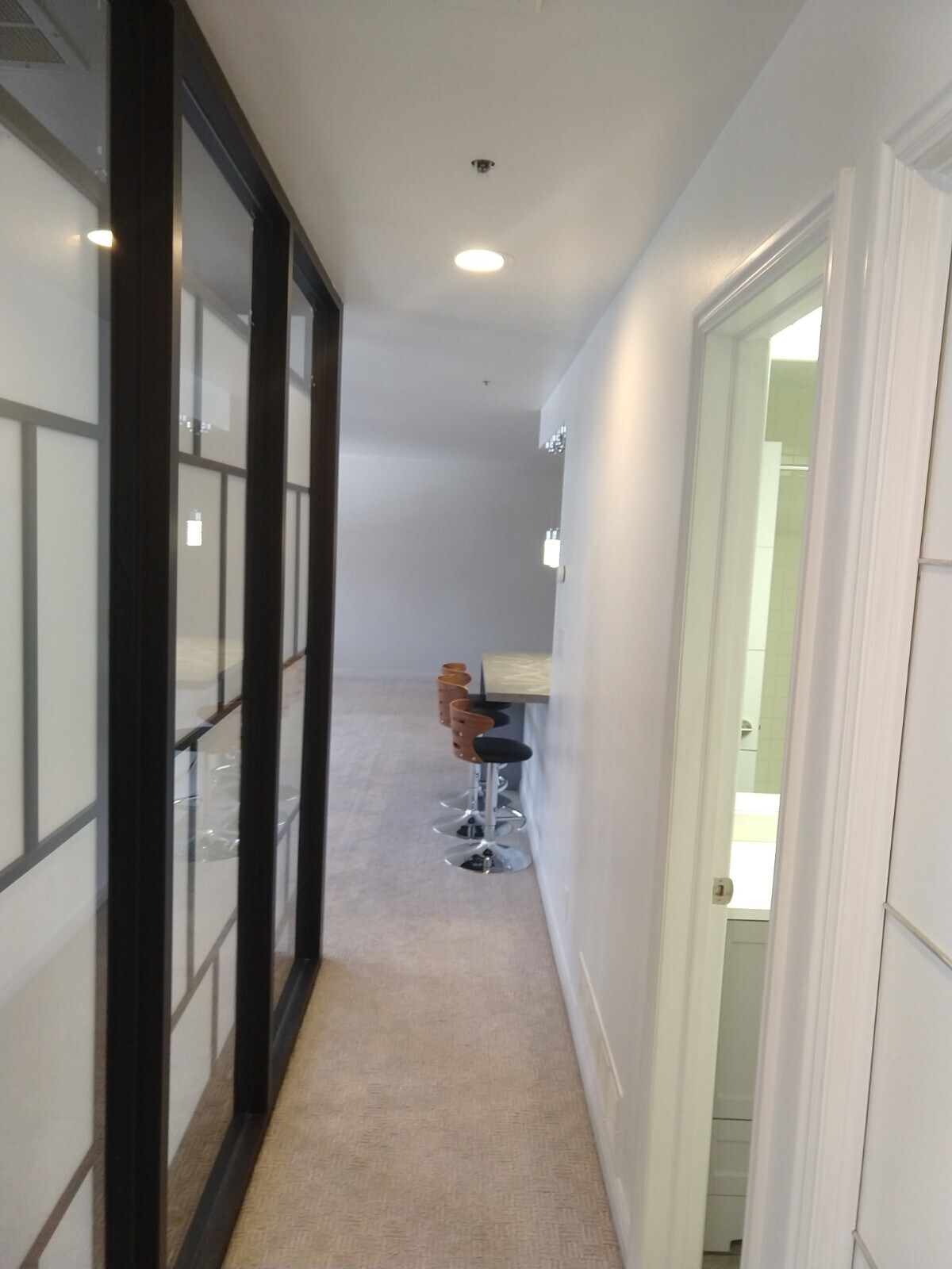 Building Photo - 48 W 300 S