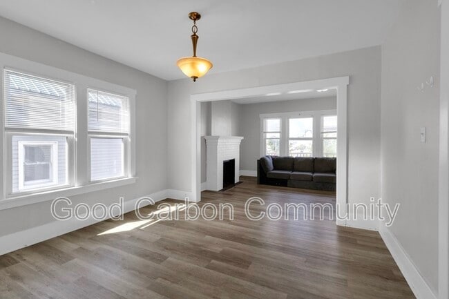 Primary Photo - 2273 Delaware Ave