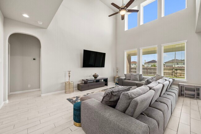 Building Photo - 60 Indian Wells Dr