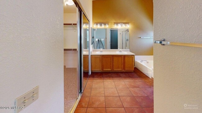 Building Photo - 5157 E Calle Vista De Colores
