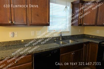 Building Photo - 610 Flintrock Dr