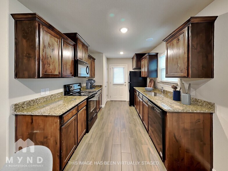 Building Photo - 728 Rolling Terrace Cir