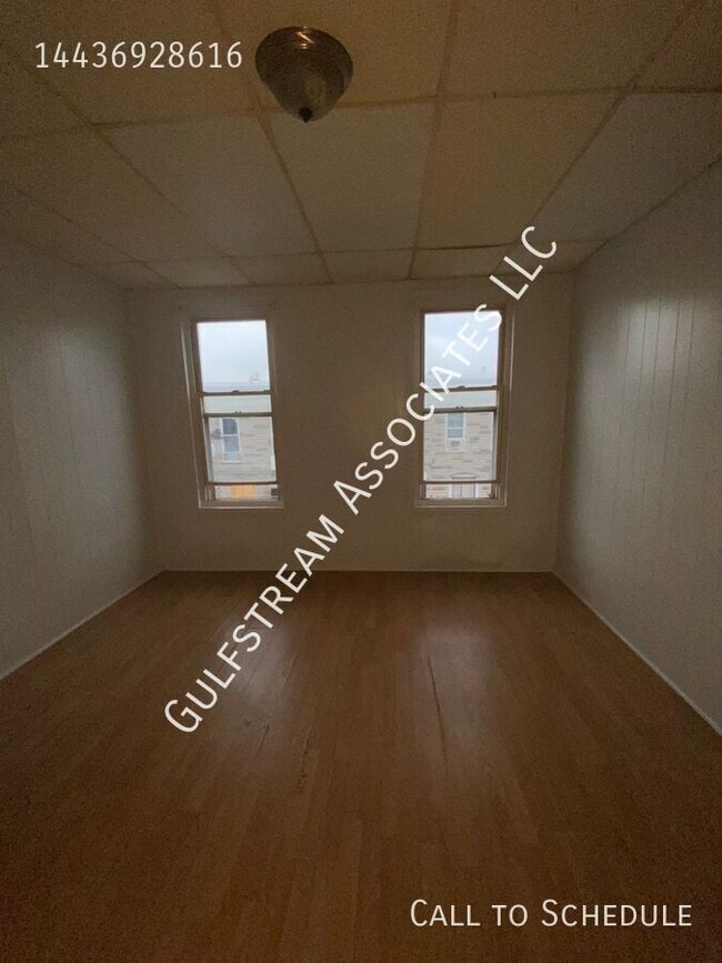 Building Photo - 622 N Glover St