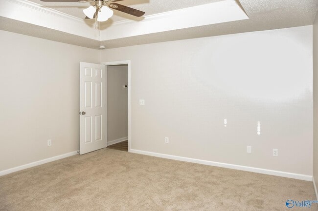 Building Photo - 146 Carillo Ln