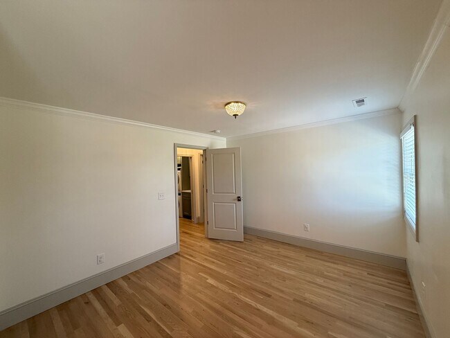 Building Photo - 1447 N Old Greensboro Rd