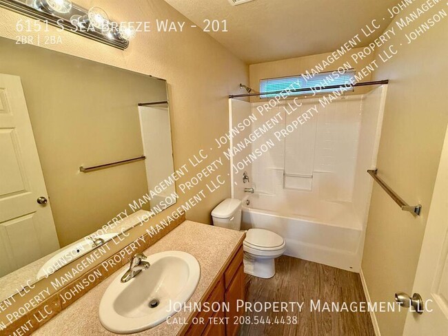 Building Photo - 6151 S Sea Breeze Way