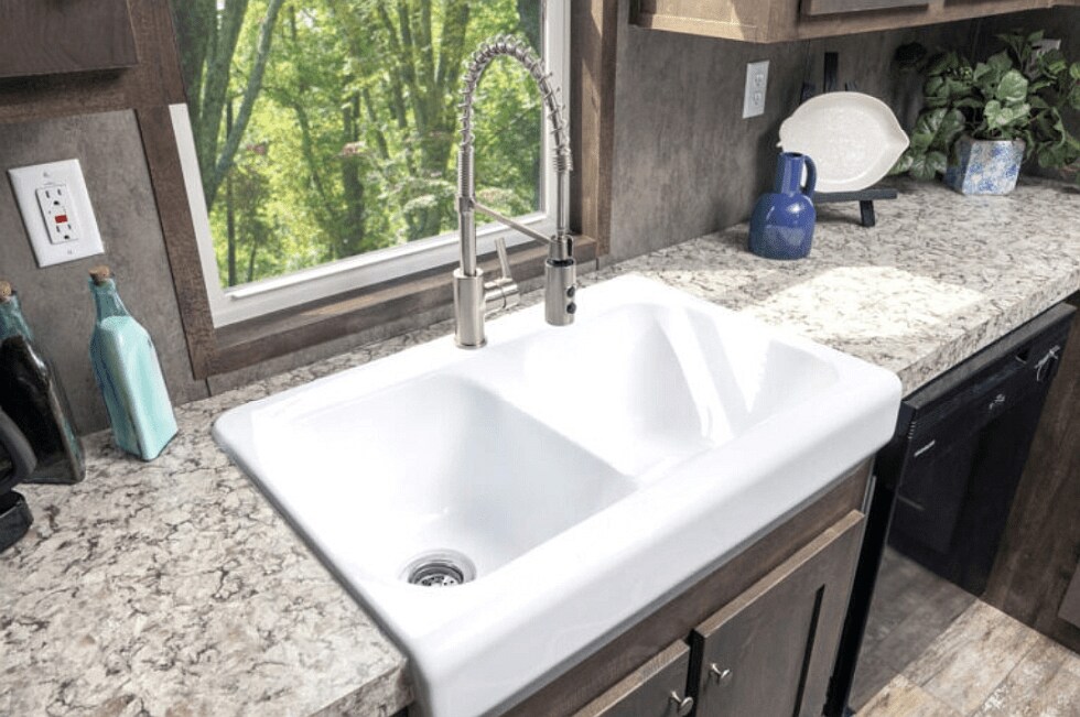 Building Photo - 305 Fryer St