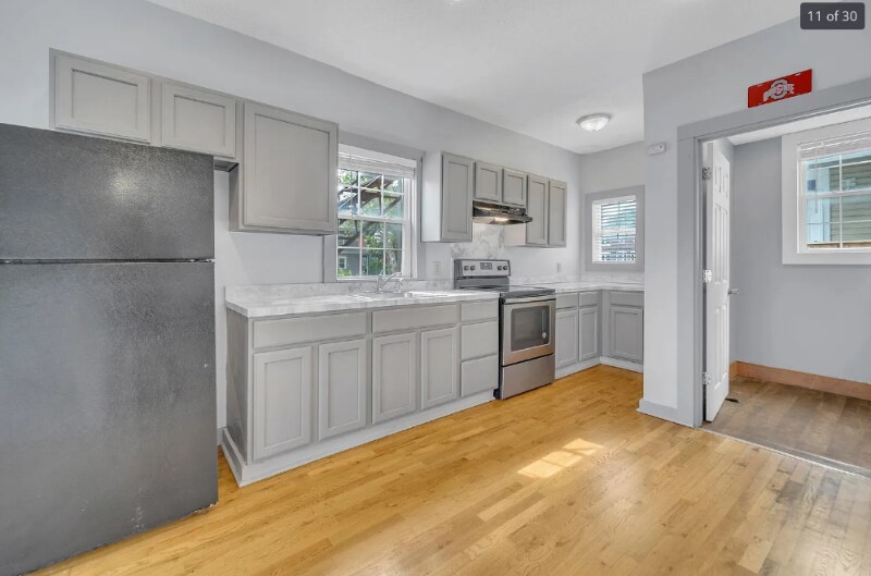 Building Photo - 2137 Indiana Ave