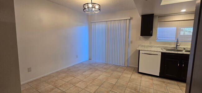 Building Photo - 16510 E Palisades Blvd