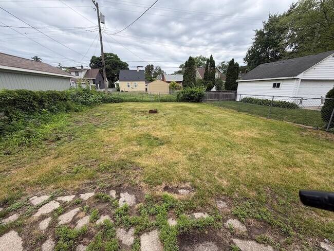 Building Photo - 2 Bed Ferndale home for rent - walking distance to downtown!