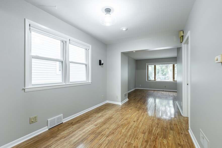 Building Photo - 1524 N Humboldt Ave