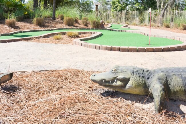 Building Photo - 466 Captiva Dr