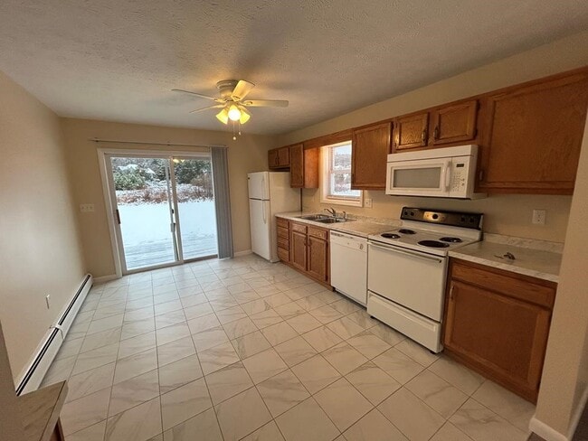 Building Photo - 181 Old Ithaca Rd