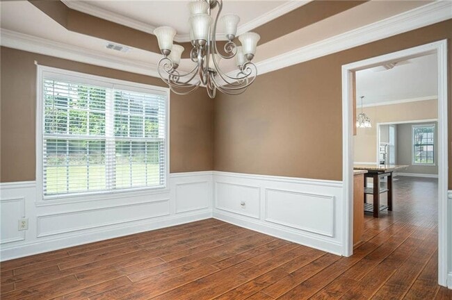 Building Photo - 1098 Fountain Lakes Ct