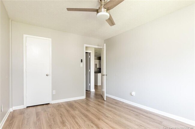 Building Photo - 1128 Southwood Dr