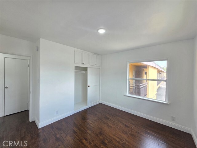 Building Photo - 8706 Parthenia Pl