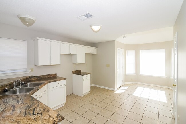 Building Photo - 5411 Maiden Grass Dr