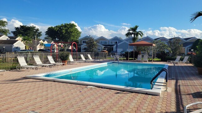 Building Photo - 1325 NW 123rd Terrace