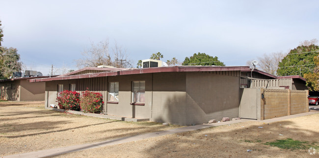 Primary Photo - Bean Park Terrace