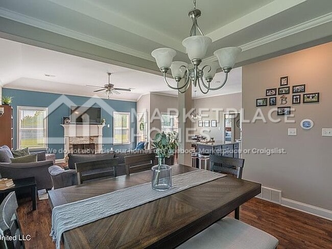 Building Photo - 8295 Blue Ridge Dr